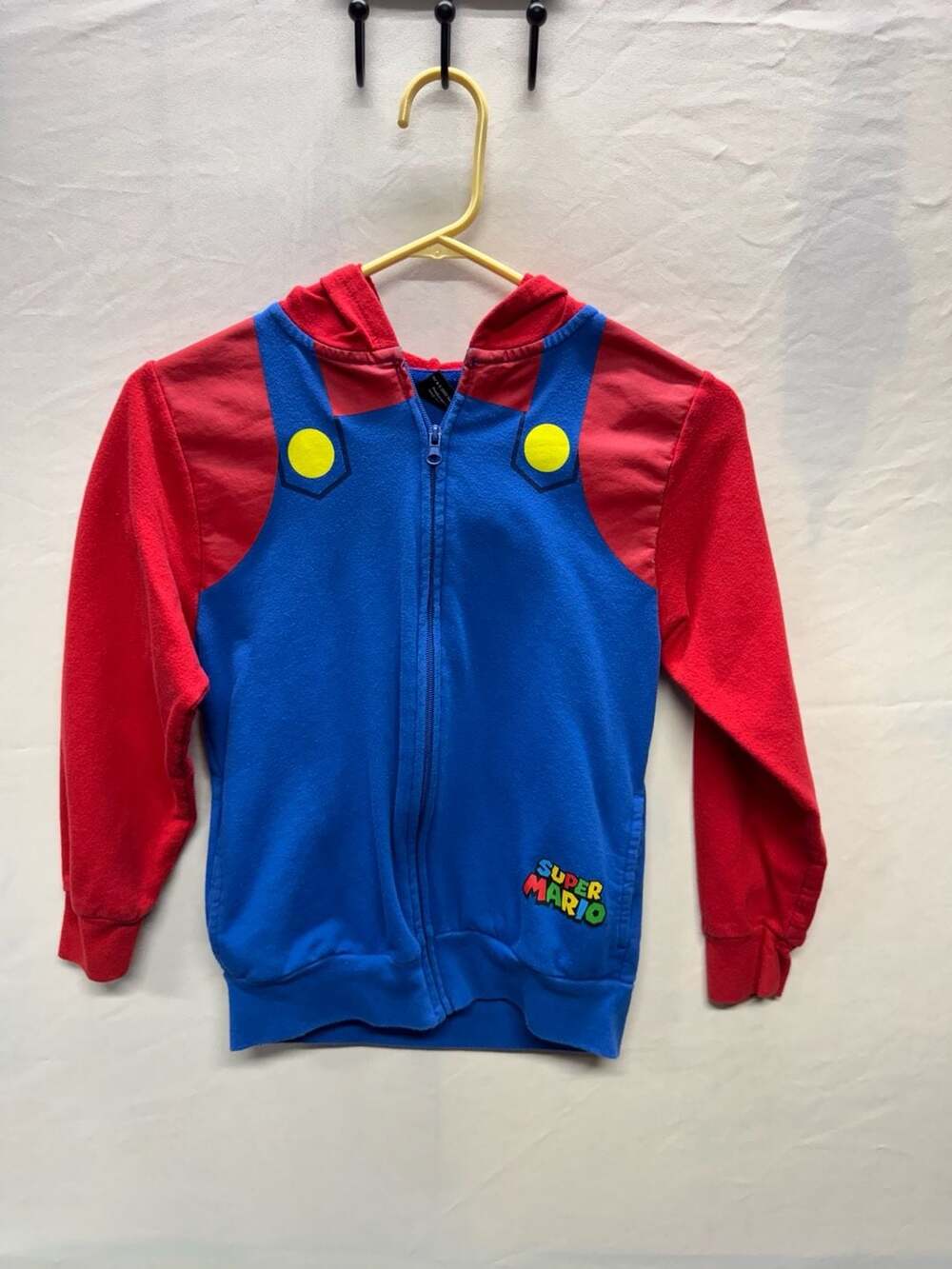 Super Mario Bros. Mario Zip-Up Hoodie Sweatshirt Youth M